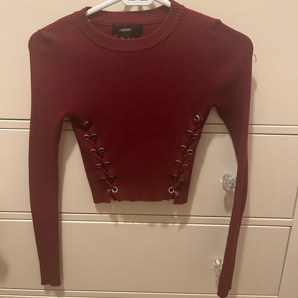 Forever 21 Maroon Crop Top  Ribbed sweater. Size S. Hardly worn. Crop Top